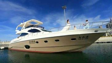 大連63英尺豪華游艇出海