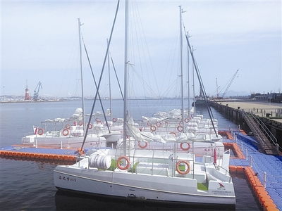 雙體機帆船，帶您縱覽大連濱海風光